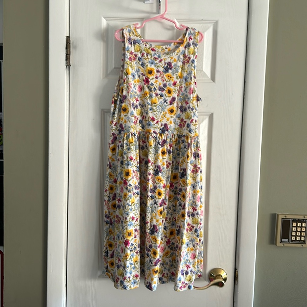 OLD NAVY FLORAL DRESS SUZE XXL (18)